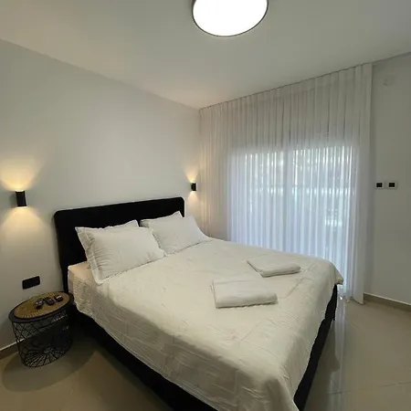 Family Pearl Eilat Apartment Exterior photo