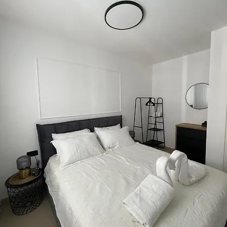 Family Pearl Eilat Apartment Exterior photo